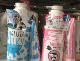 Sữa Tắm Gluta Milk 800ml Tặng Kèm Sữa Rửa Mặt Gluta Milk 190g Thái Lan